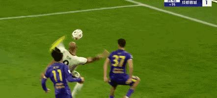 亚博app-Ming连续二十场比赛得分超过反败为胜，MAD不断突破！引发球迷热议-亚博app