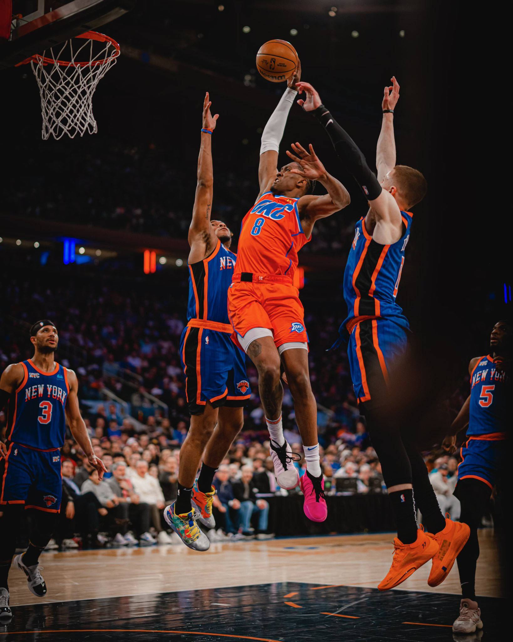 亚博官网-出色发挥引爆全场！，哈登意外战胜塞尔维亚队观众掌声雷动-亚博官网